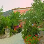 بيت ضيافة Anatoli Labreon