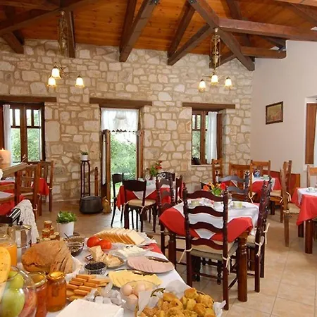 Anatoli Labreon Agia Marina