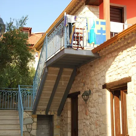 Anatoli Labreon Guest house