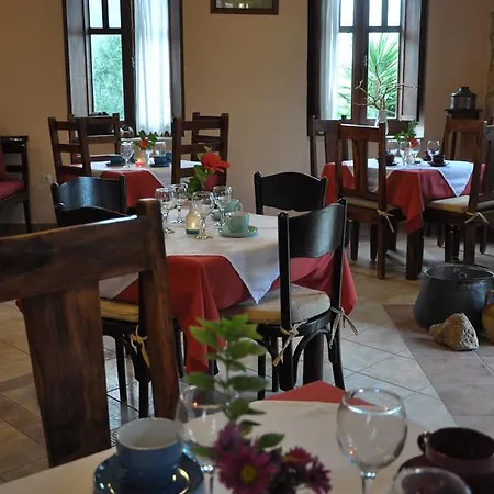 Guest house Anatoli Labreon