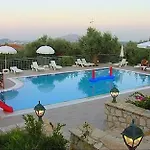 Anatoli Labreon 4*