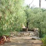 Pensionat Anatoli Labreon 4*